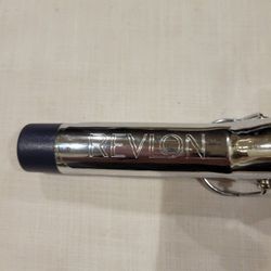 2 Curling Irons. 1" Excellent Condition. 