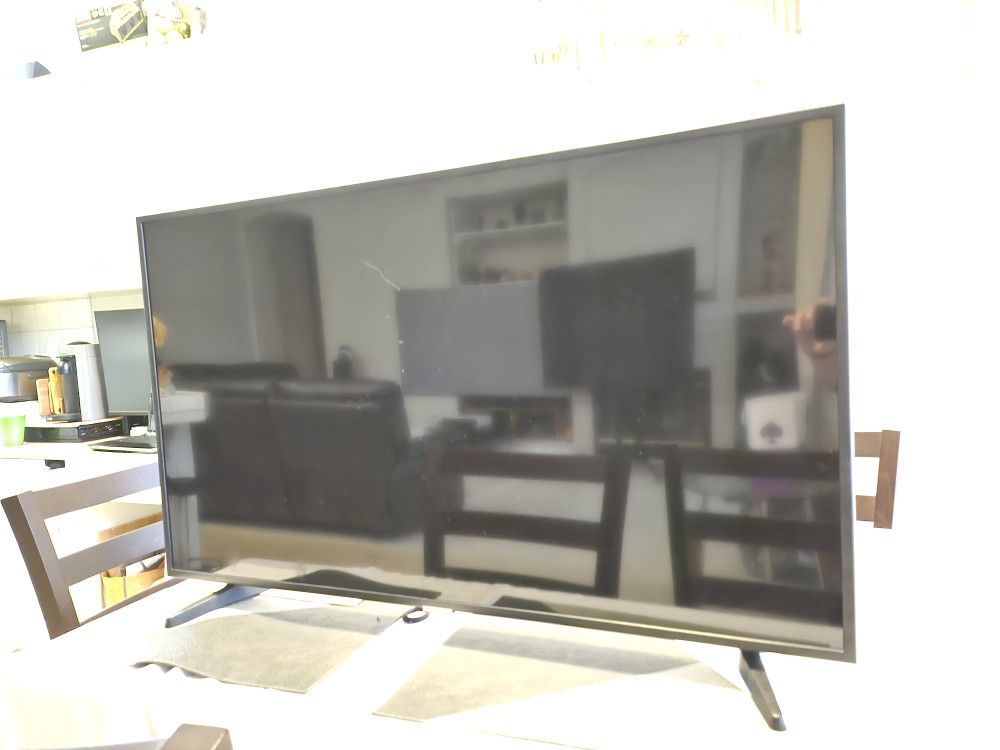 Samsung 43" HCD(LED)UHD TV