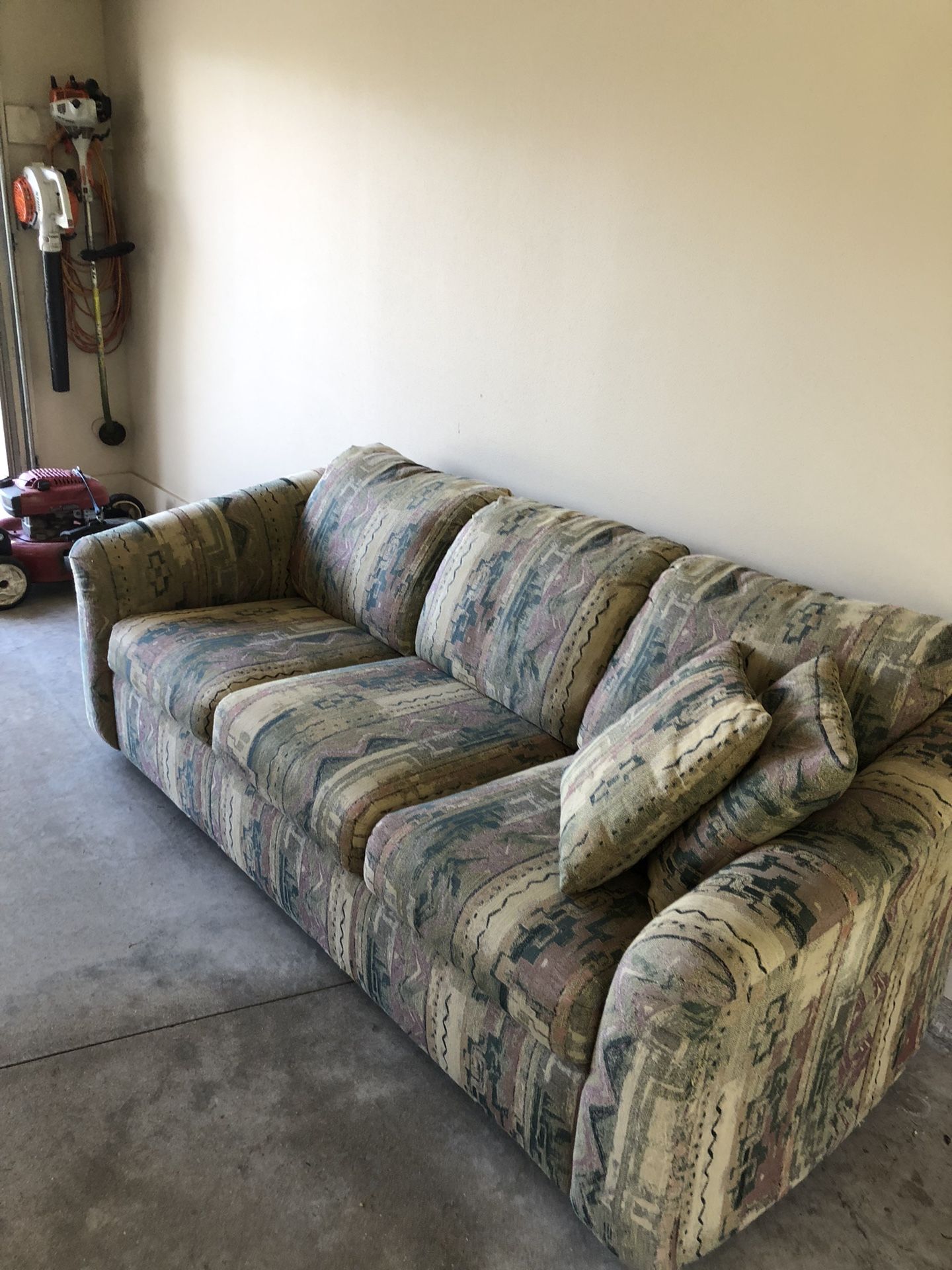 Rowe. Sofa Sleeper