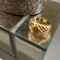 Ring 7 Fine  Ring Gold And Plate