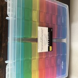 Photo Keep with 16 photo cases
