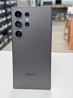 Unlocked Samsung S24 Ultra For All Carrier