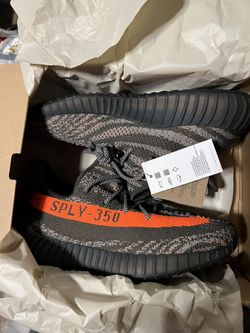 Yeezy Carbon Beluga 