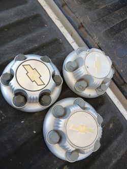 Chevrolet Chevy gray center caps