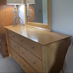 Dresser And Mirror 