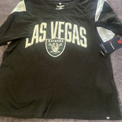 NWT Women’s Raiders Shirt Medium