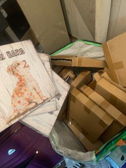 Full box of different art pictures 50$