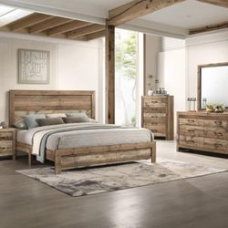 Bedroom Set 4 Pc Queen Size Rich Natural  Finish, New Especial Price 