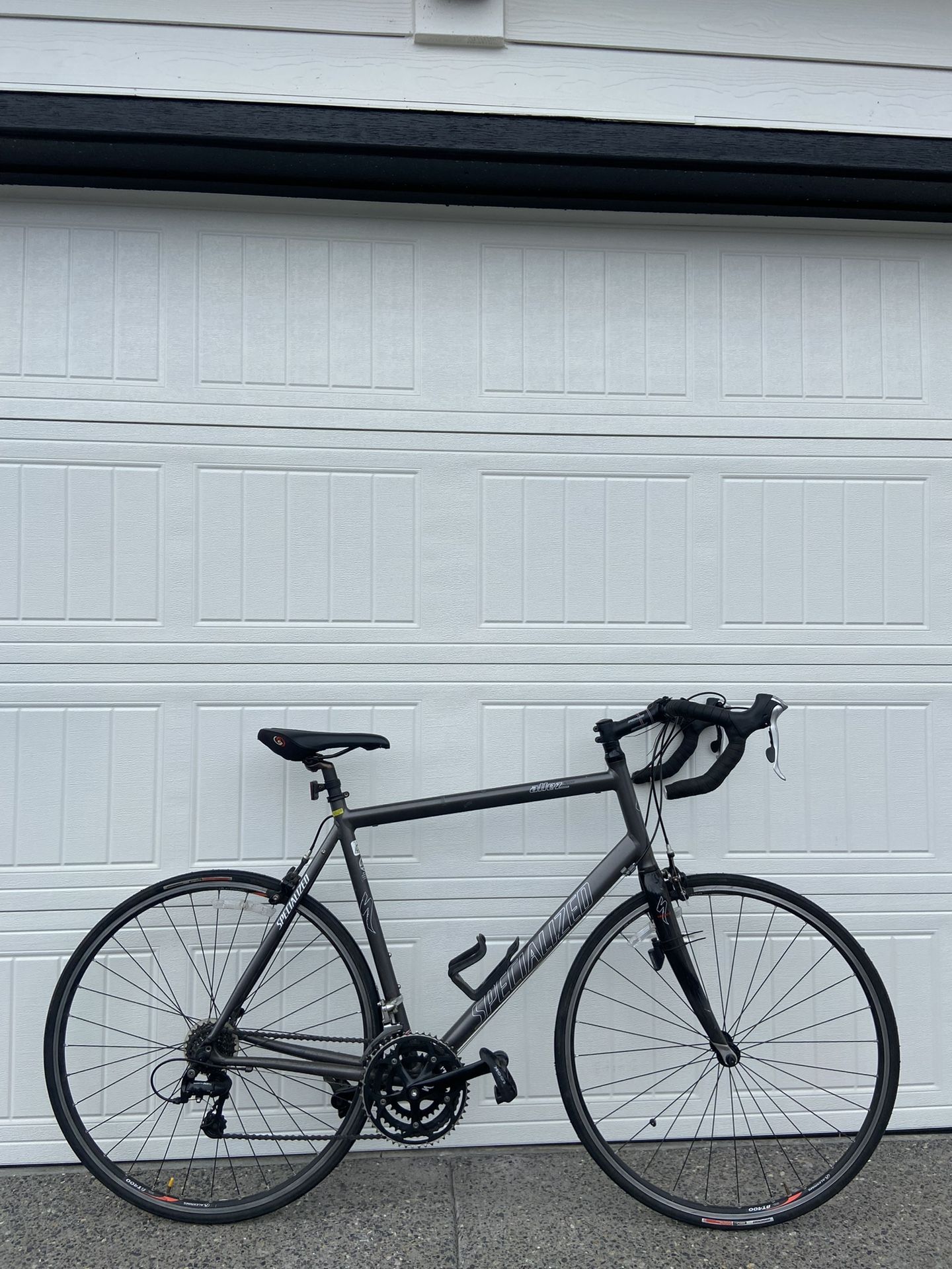 Specialized Allez Sport Road Bike – XXL 62cm Frame Bicycle