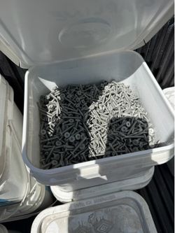 Screws // tornillos