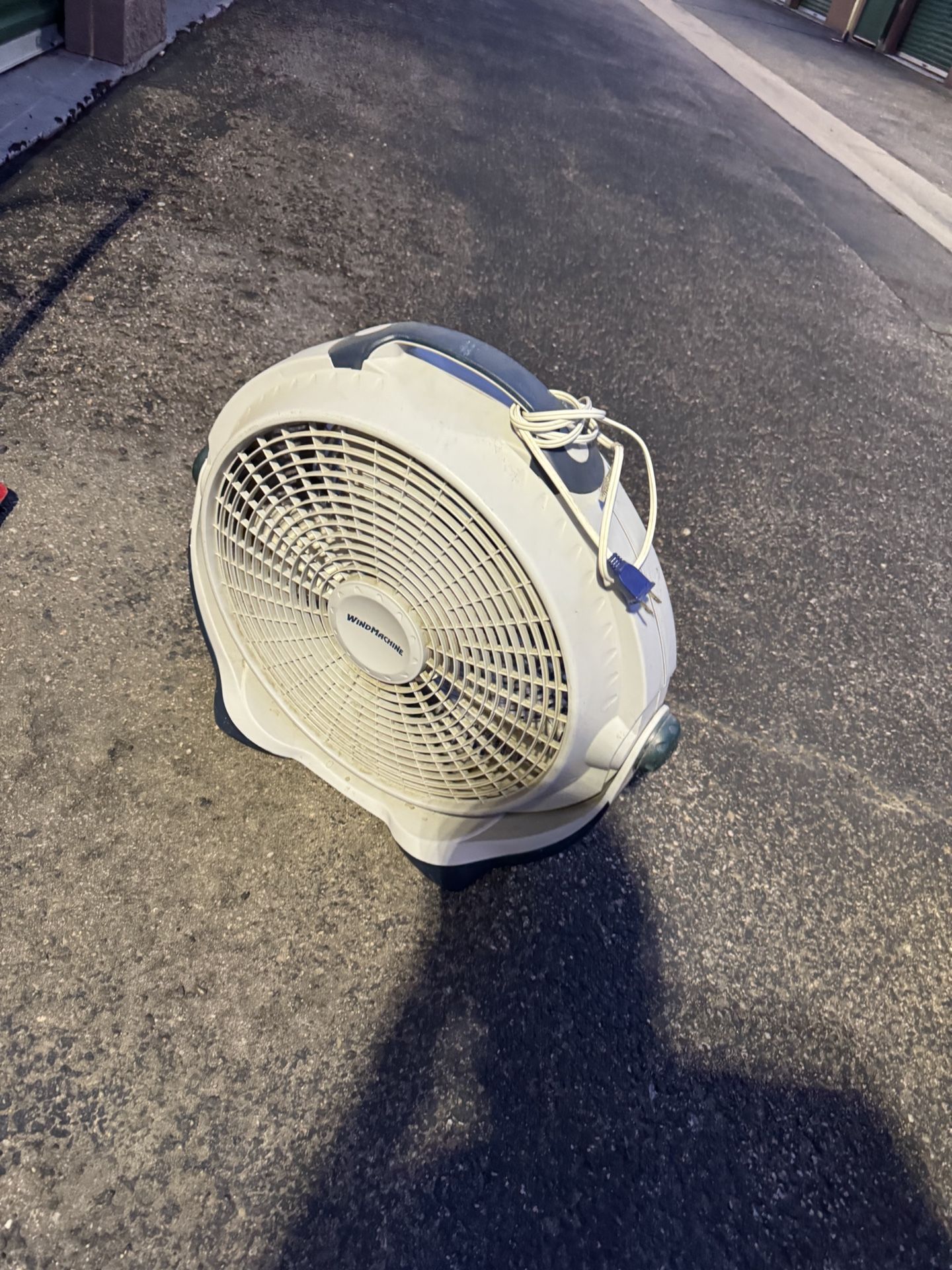 Lasko 3300 20 Wind Machine 3 Speed Cooling Fan