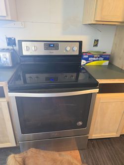 Used stove and range (oven does not heat correctly)
