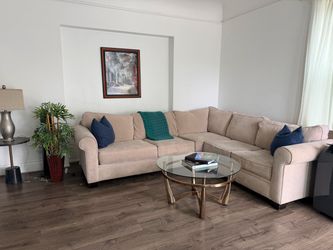 Comfy Sectional couch