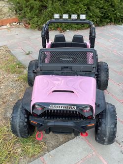 Pink Double Drive Kid Ride On Truck Battery Powered  with LED lights Music