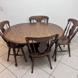 Dinning Room Table (4 Chairs Included) $200