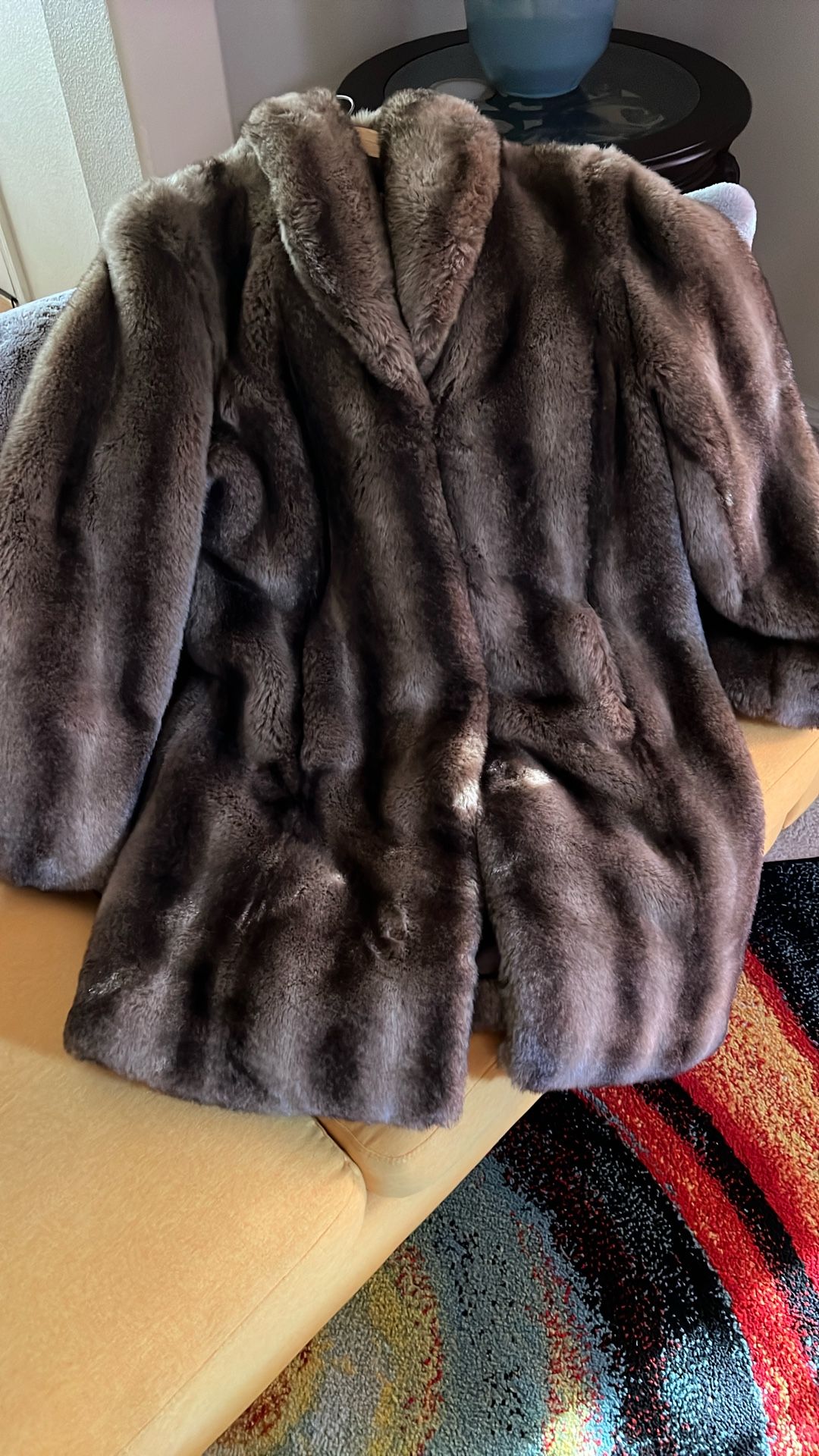 EAST 5th FAUX FUR COAT!