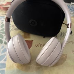 Beats Solo 4