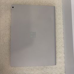 Microsoft Surface Book 2 13 Inch