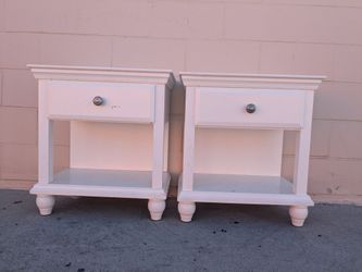 Pair of White Nightstands with Drawer and Shelf