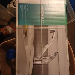 NEW IN BOX!! NEVER OPENED!!This is a Peerless P110LF single-handle kitchen faucet in chrome. 
Model: P110LF

