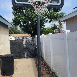 Basketball Hoop 