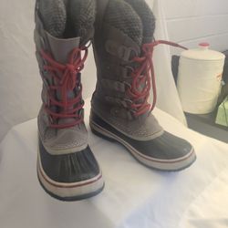 Sorel Joan of Arctic Knit ll Winter Snow Boots SIZE 6 $40 OBO
