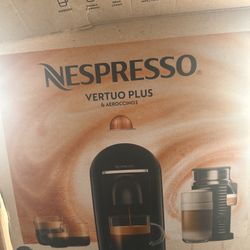 NEW Nespresso Vertuo Plus + Aeroccino 3 (Unused – Box Damage Only)