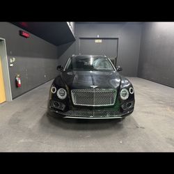 2018 Bentley Bentayaga W2 Activity Edition