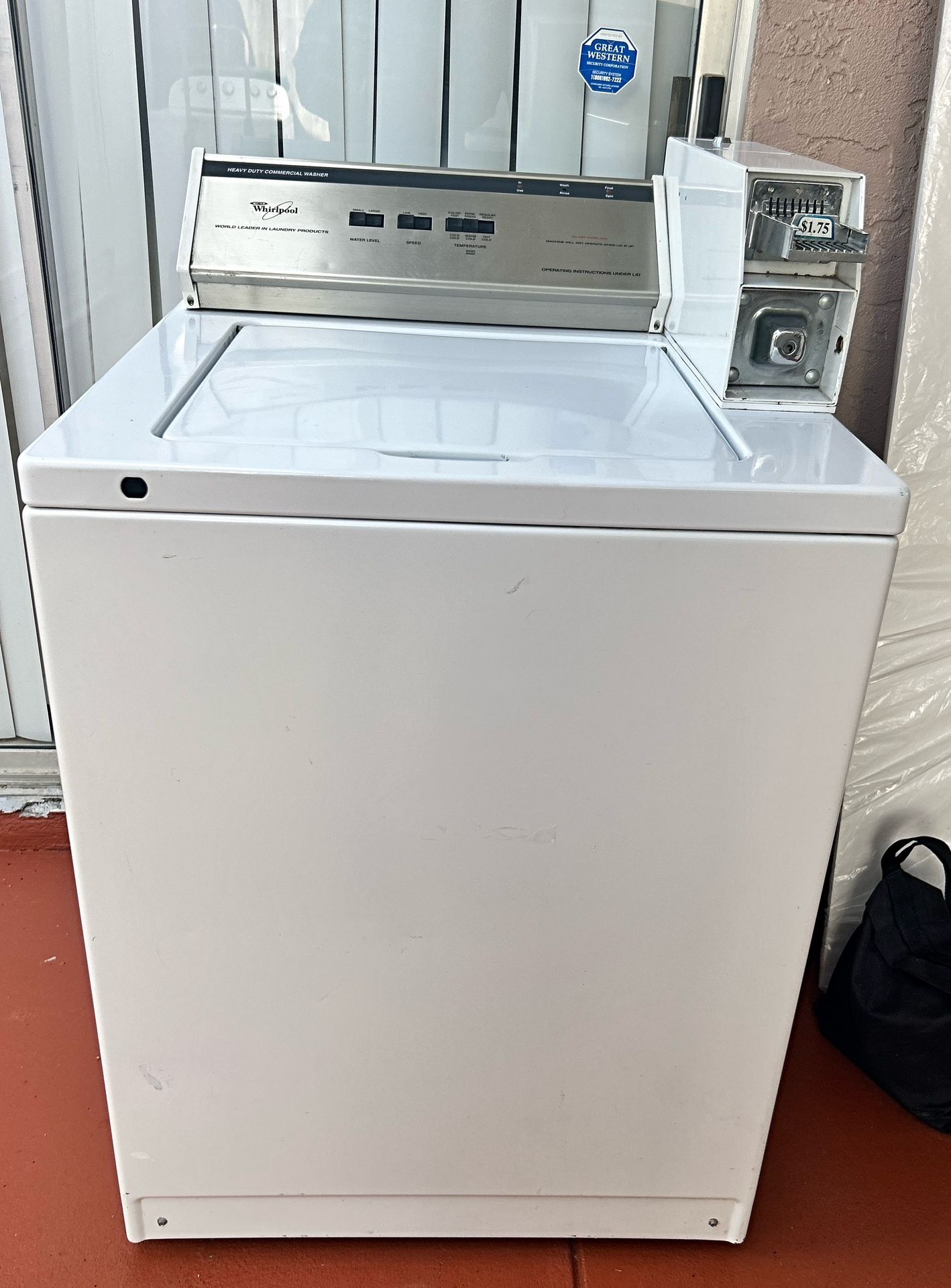 Commercial Coin Operated Washer 