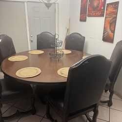 Comedor de seis sillas