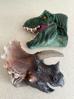 Dinosaur Hand Puppets T-Rex and Triceratops
