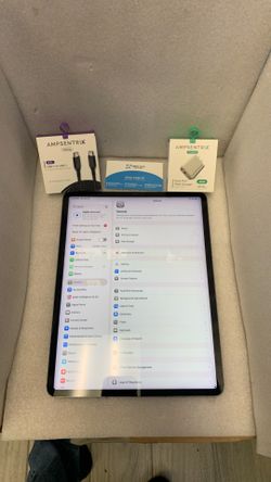 iPad Pro 12.9 6th Gen 256gb