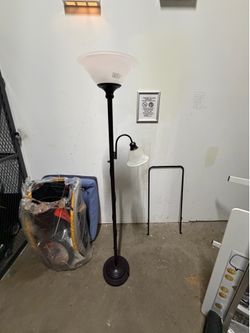 Heavy Duty Metal Floor Lamp with Reading Light
