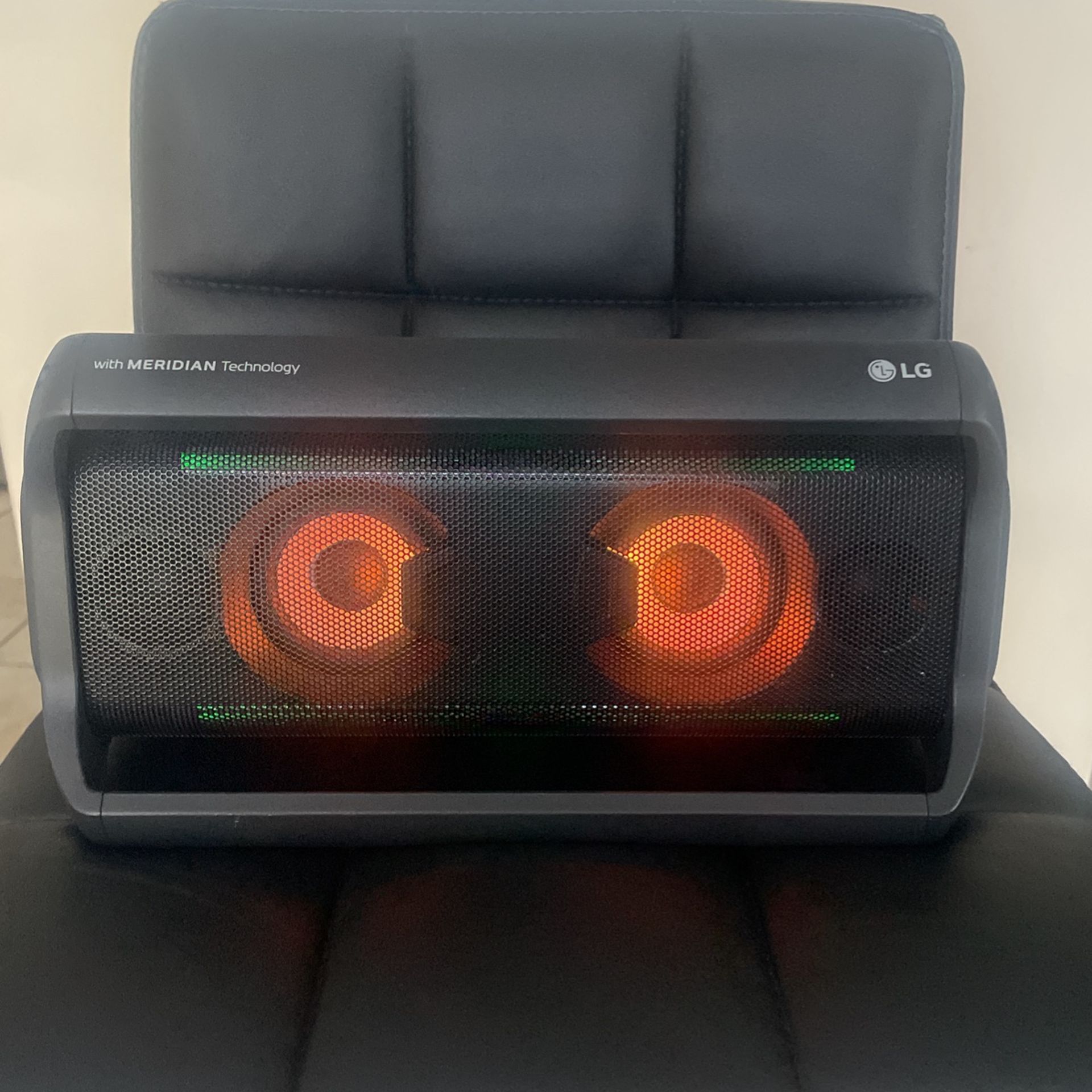 LG Bluetooth Speaker