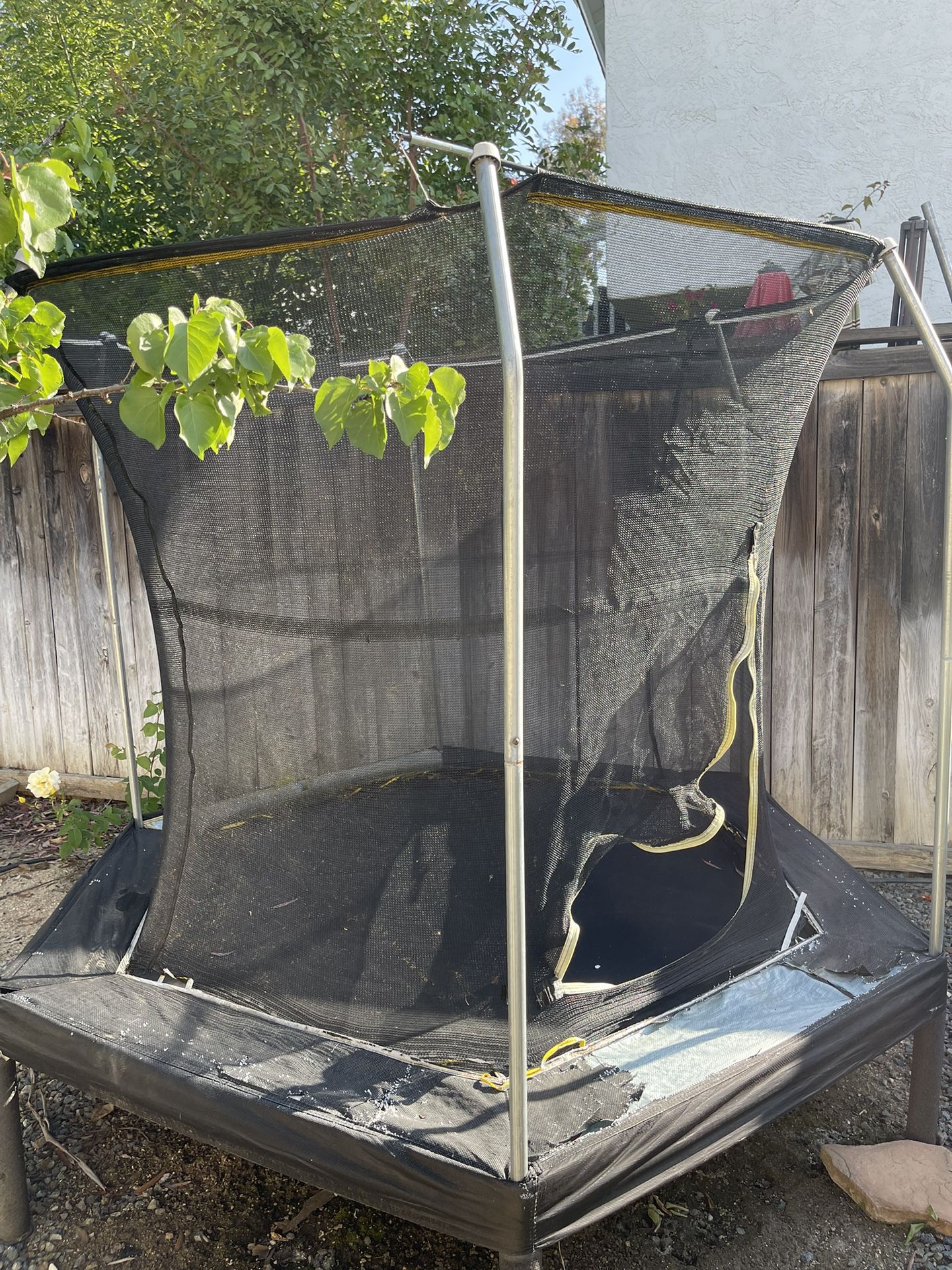 5ft Trampoline With Safety Net
