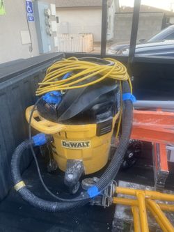 Dewalt Dust Extractor