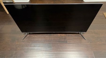 TCL 50S535 50-inch 4K QLED Roku smart TV