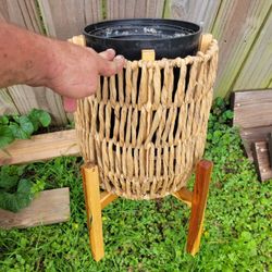 Plant Pot w/ Wicker Basket and Stand