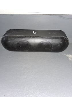 BEATS PILL MODEL A1680 PORTABLE BLUETOOTH  SPEAKER BLACK