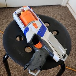 Nerf Gun