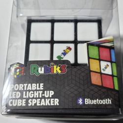 Rubiks lighting speaker