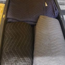 Moving Blankets