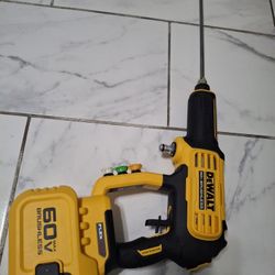 
DEWALT
FLEXVOLT 60V MAX 1000 PSI 1.0 GPM Cordless Battery Power Cleaner (Tool Only)