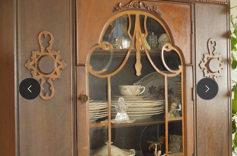 Antique Furniture 
