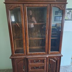 Curio Cabinet Free