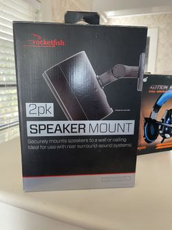 Brand new rear Speaker mounts