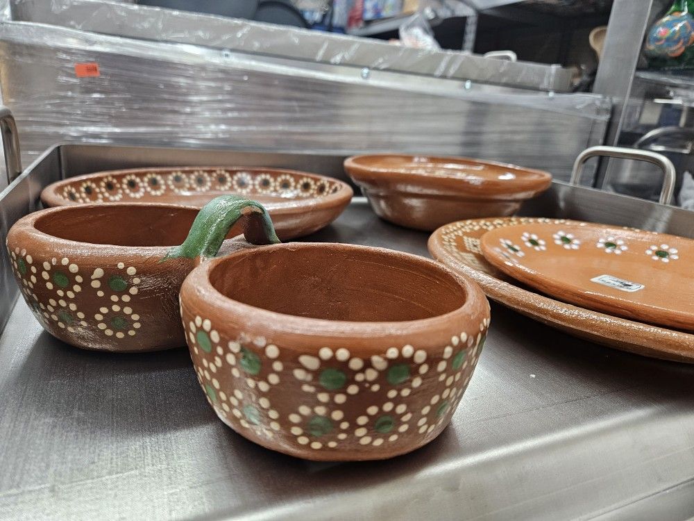 Beautiful Set Of Clay Mexican Kitchen Plates