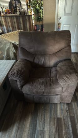 Free Chair