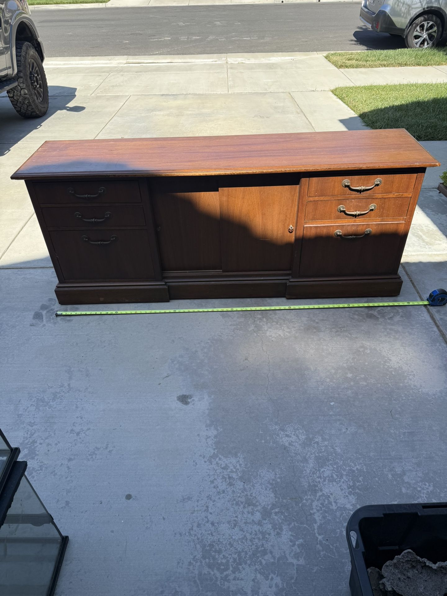 Credenza
