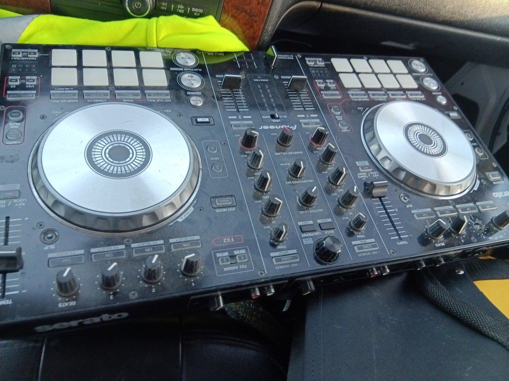 Pioneer Serato